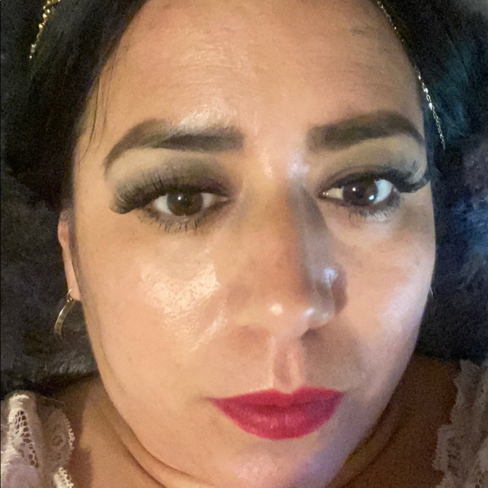 Meet your Posher, Nancy